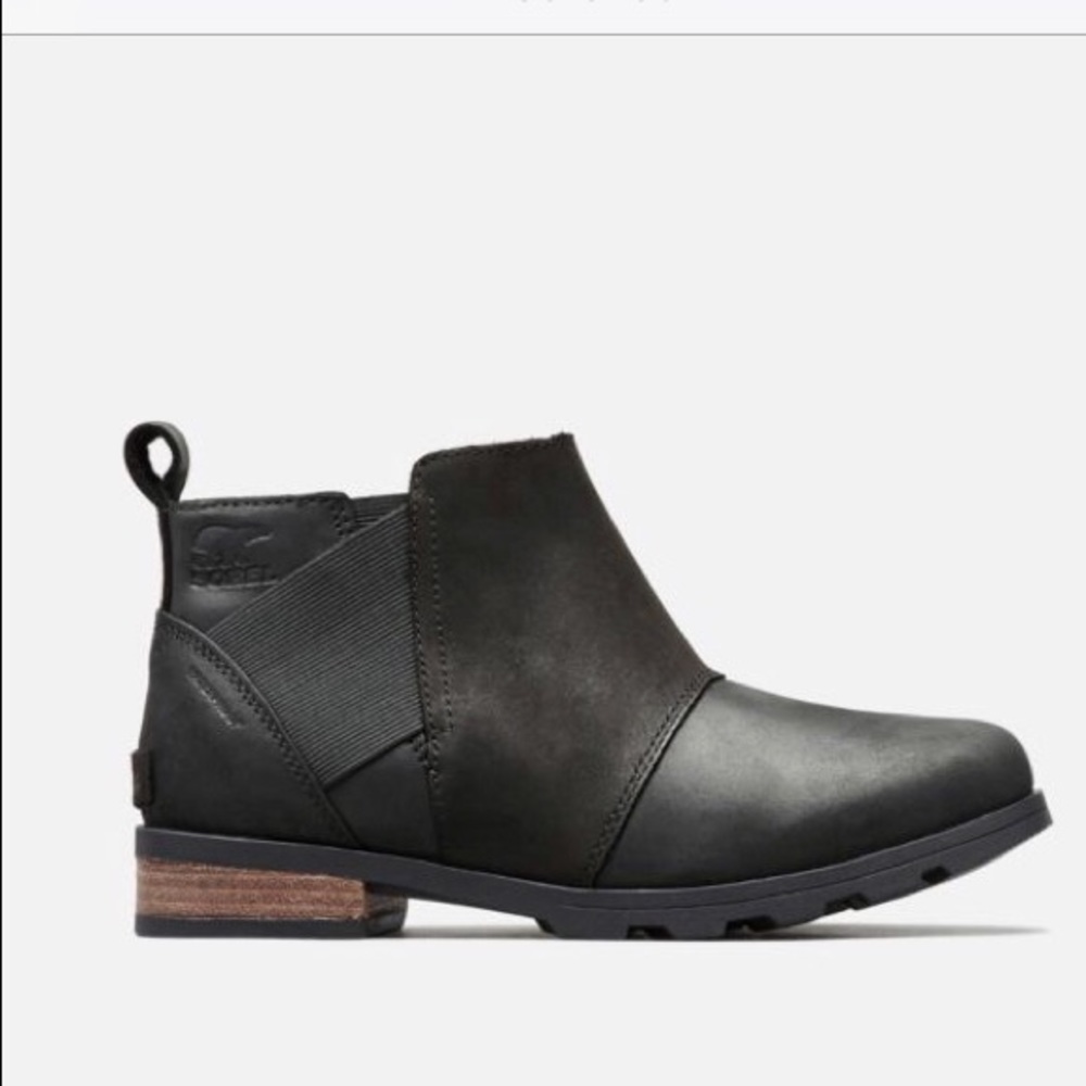 Sorel Emelie Chelsea Boot